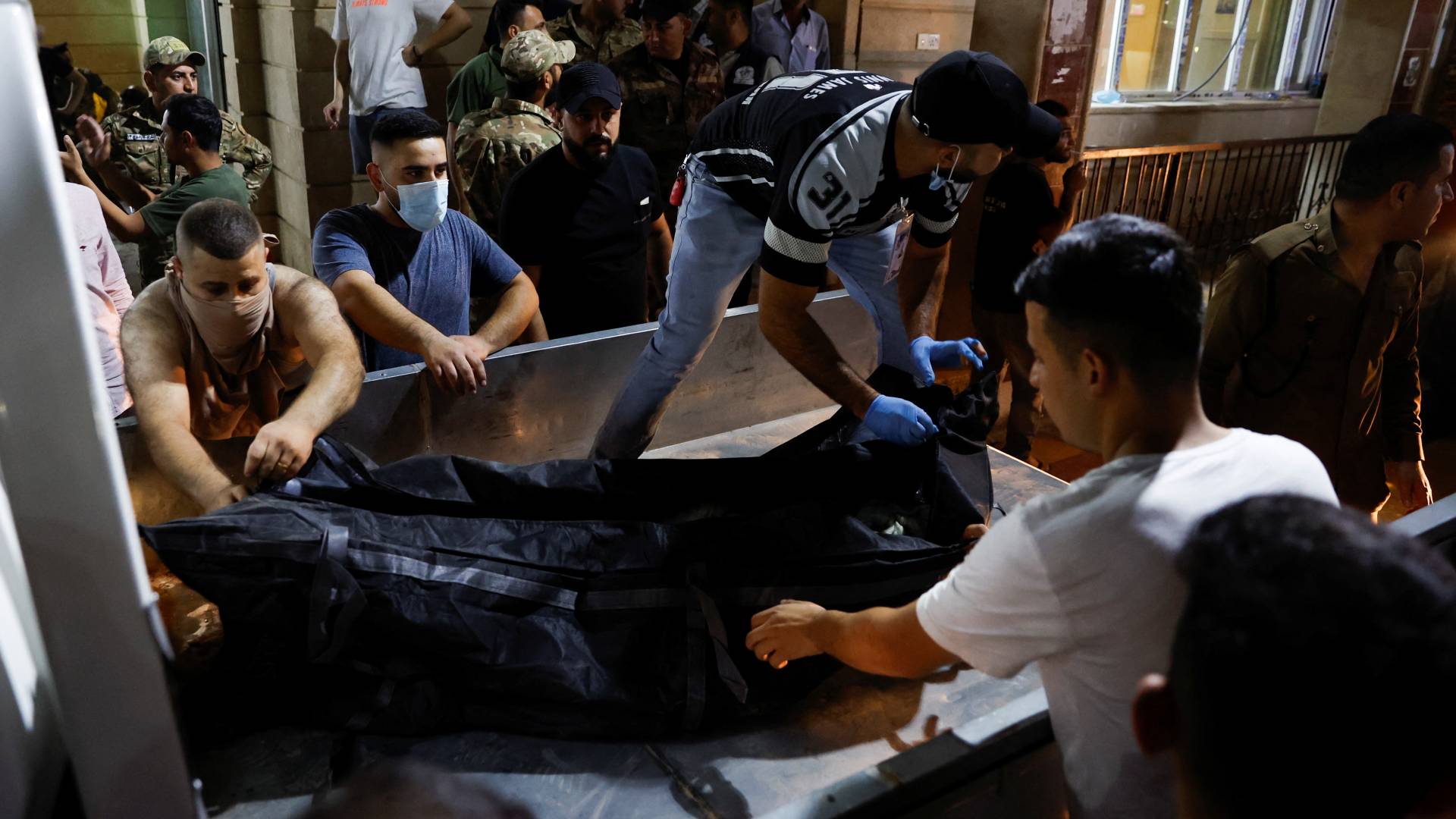 Τραγωδία στο Ιράκ: Βίντεο από τη στιγμή που ξέσπασε η φονική πυρκαγιά στη δεξίωση γάμου-1