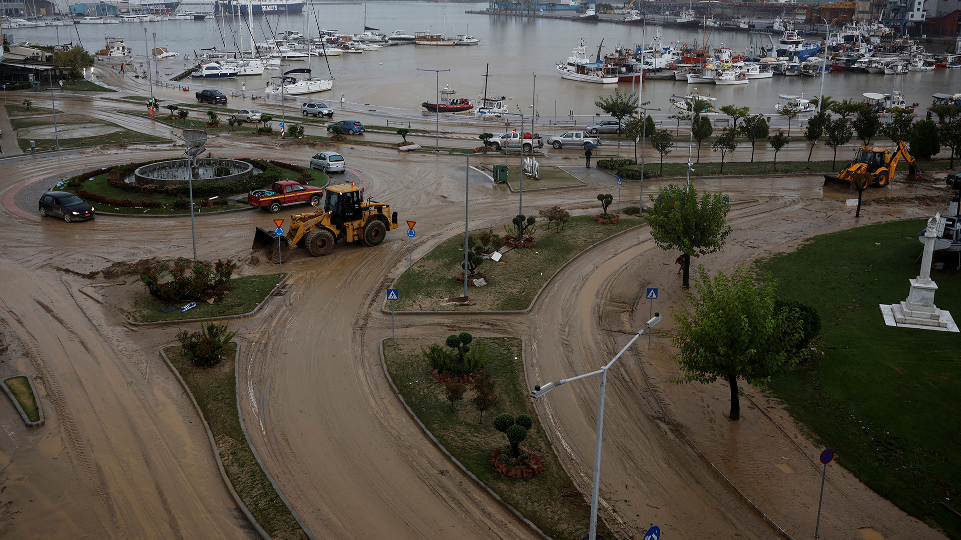 Κακοκαιρία Elias: Η καταστροφή στον Βόλο μέσα από 10 φωτογραφίες-8