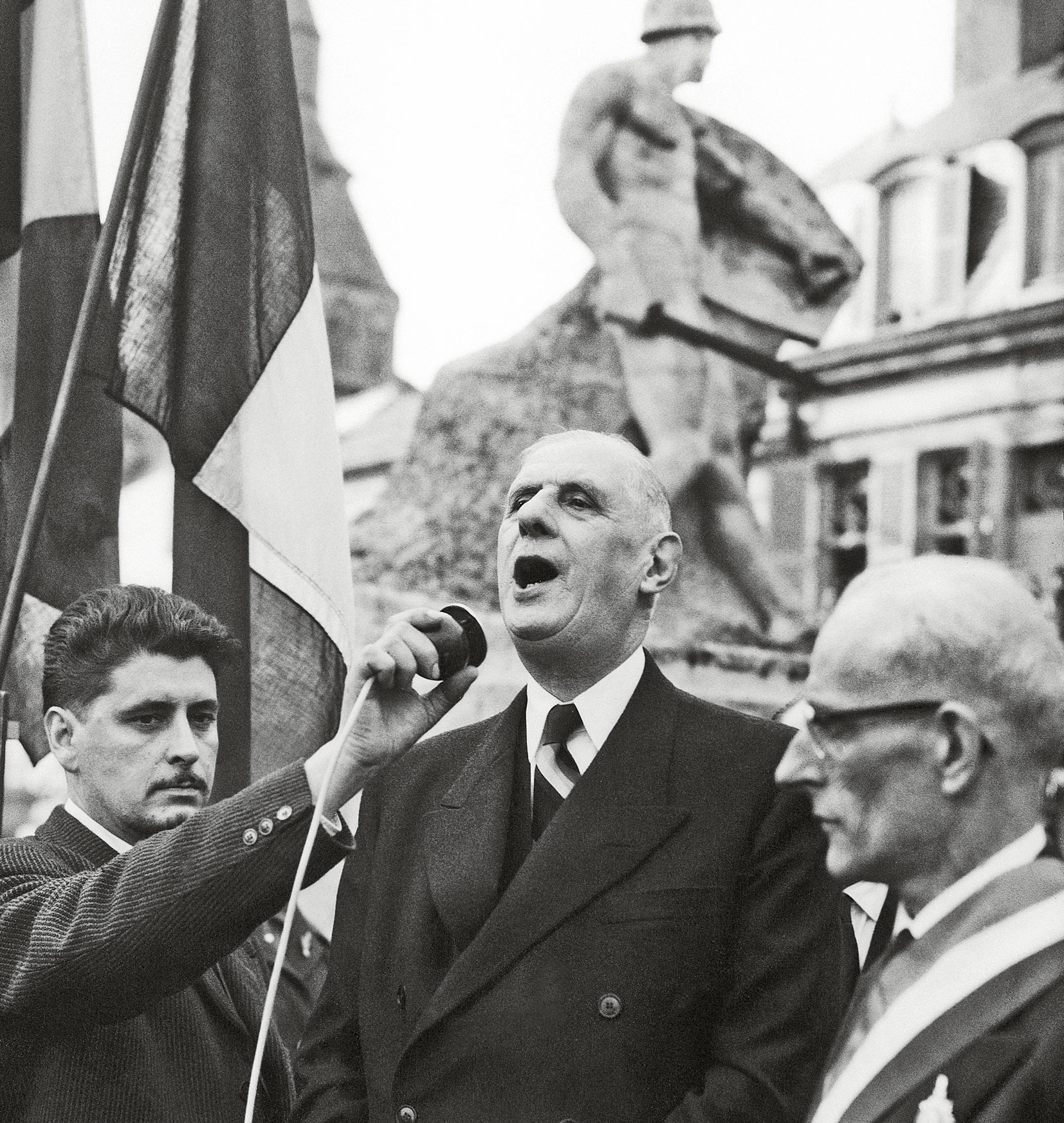 Σαρλ Ντε Γκωλ: Η Γαλλία στον κόσμο-14