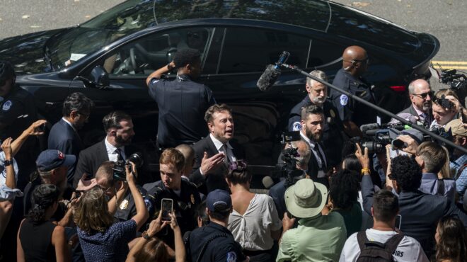 καμπανάκι-ελον-μασκ-για-την-αι-562617262