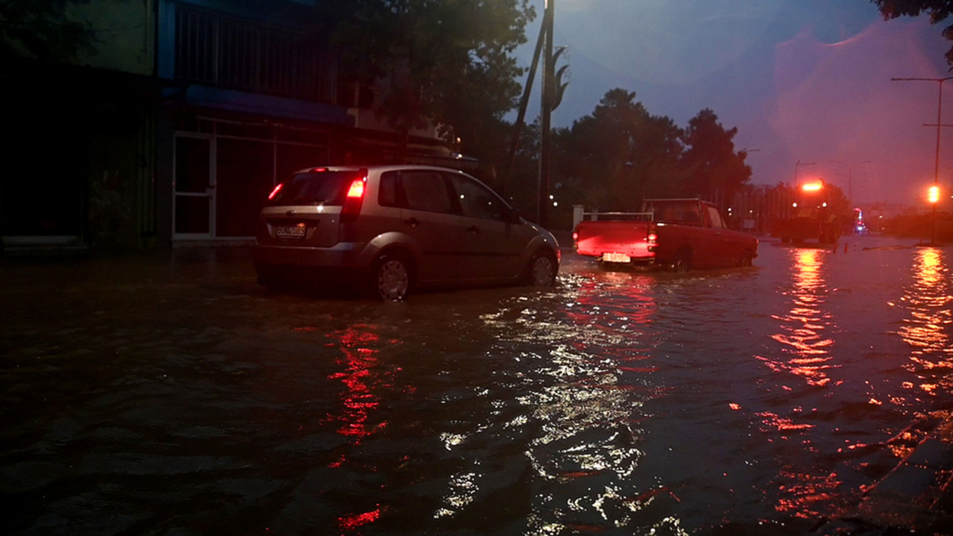 Κακοκαιρία Elias: Βούλιαξε ξανά ο Βόλος, πλημμύρισαν σπίτια-1