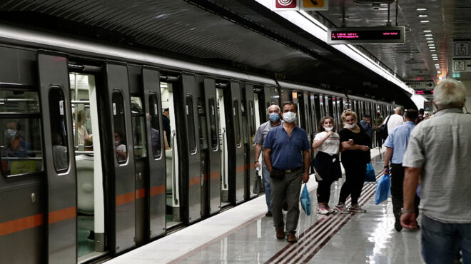 κανονικά-μετρό-τραμ-και-ηλεκτρικός-562629928