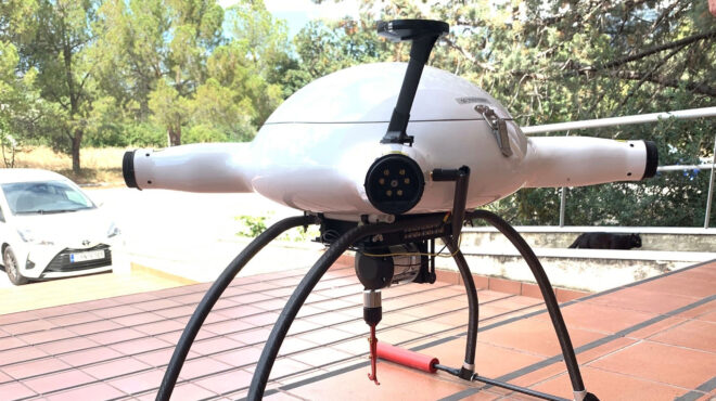 ποδήλατα-και-drones-για-μεταφορά-προϊόντων-562646701