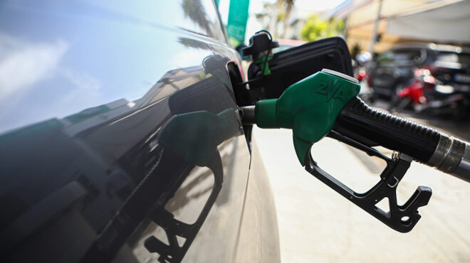 αντιδράσεις-για-την-τοποθέτηση-ιχνηθ-562643431