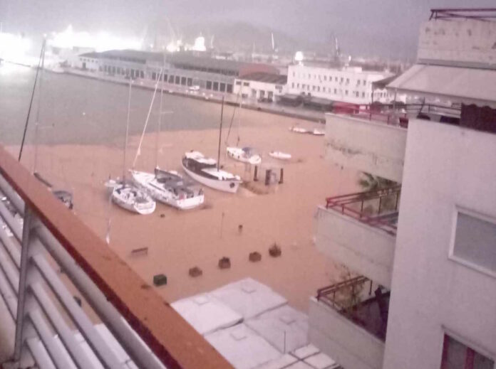 Κακοκαιρία Elias: «Βούλιαξε» ο Βόλος, μεγάλες καταστροφές στην Εύβοια-2