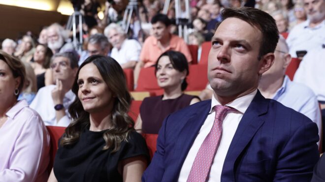 συριζα-δεν-παραδίδουν-τις-έδρες-τους-α-562628872