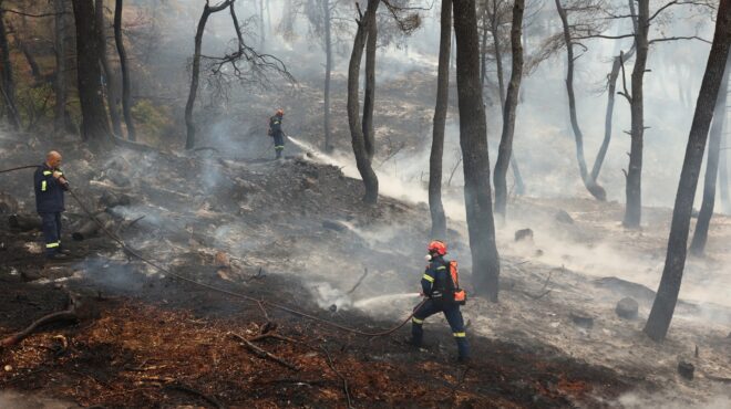 υπό-μερικό-έλεγχο-η-πυρκαγιά-στη-σταμά-562597645
