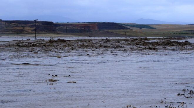 meteo-πλημμύρισε-ο-θεσσαλικός-κάμπος-562601803