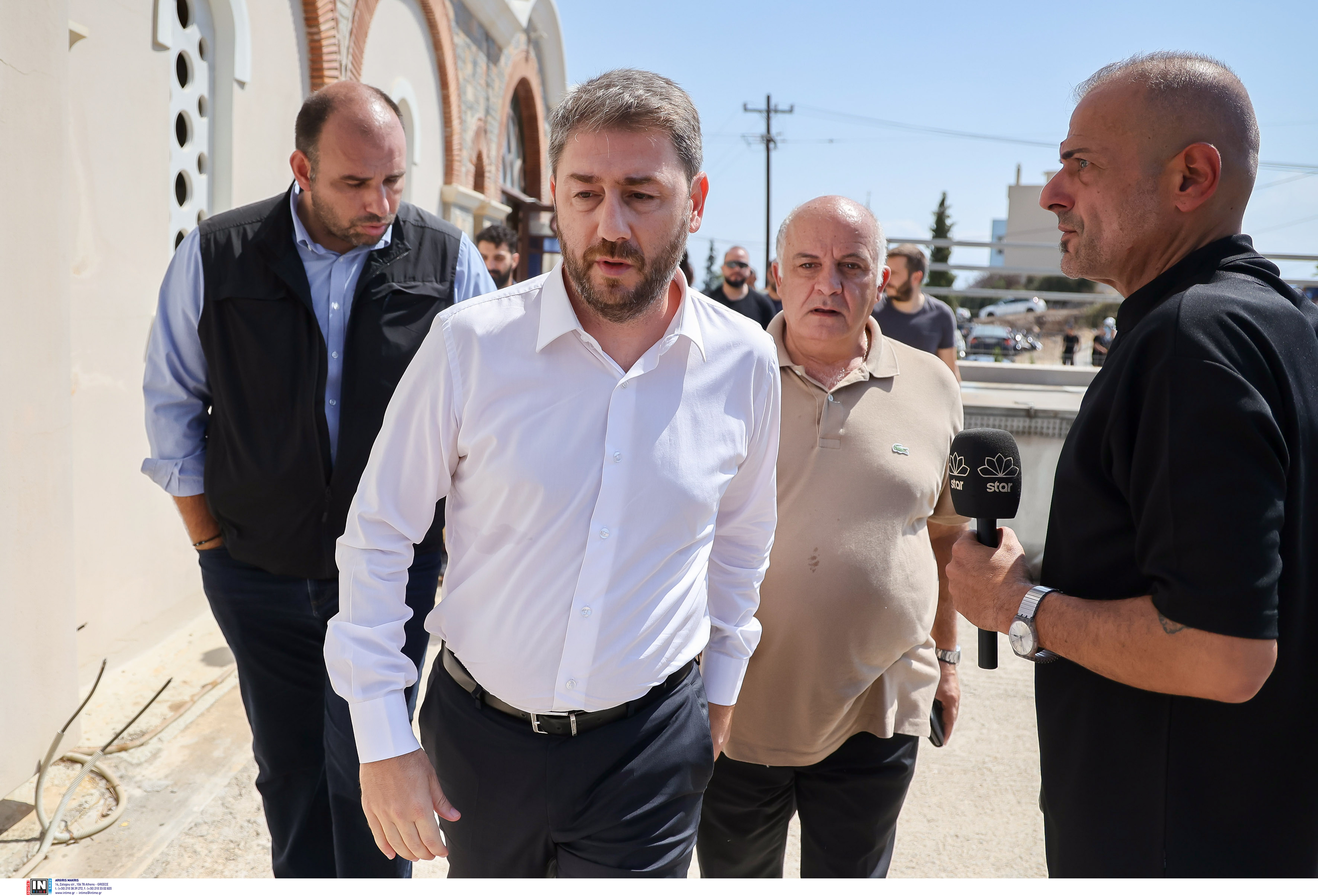 Blue Horizon: Σε κλίμα οδύνης η κηδεία του Αντώνη Καργιώτη-7