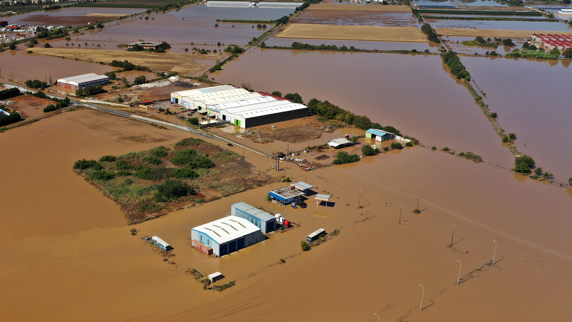 Κλειστή παραμένει η Αθηνών – Θεσσαλονίκης, συνεχίζονται οι εργασίες στην Τρικάλων – Λάρισας-5