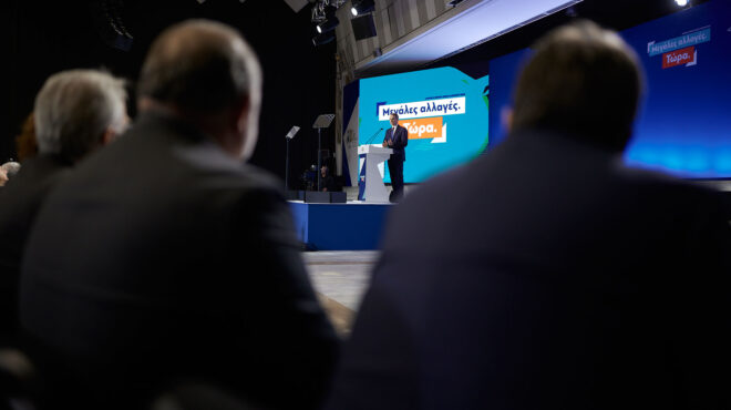 μητσοτάκης-στη-δεθ-τα-μέτρα-για-τους-νέ-562621387