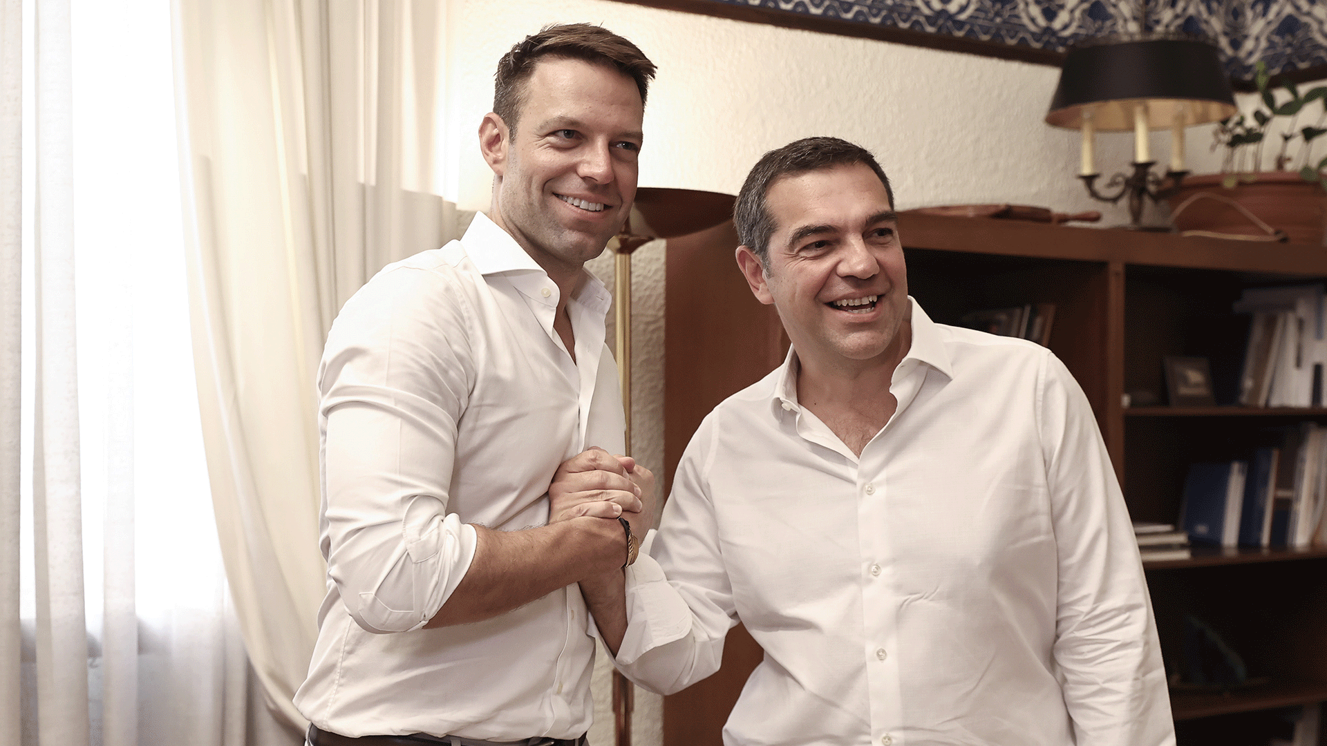 συριζα-στην-κοινοβουλευτική-συνέλευ-562637665