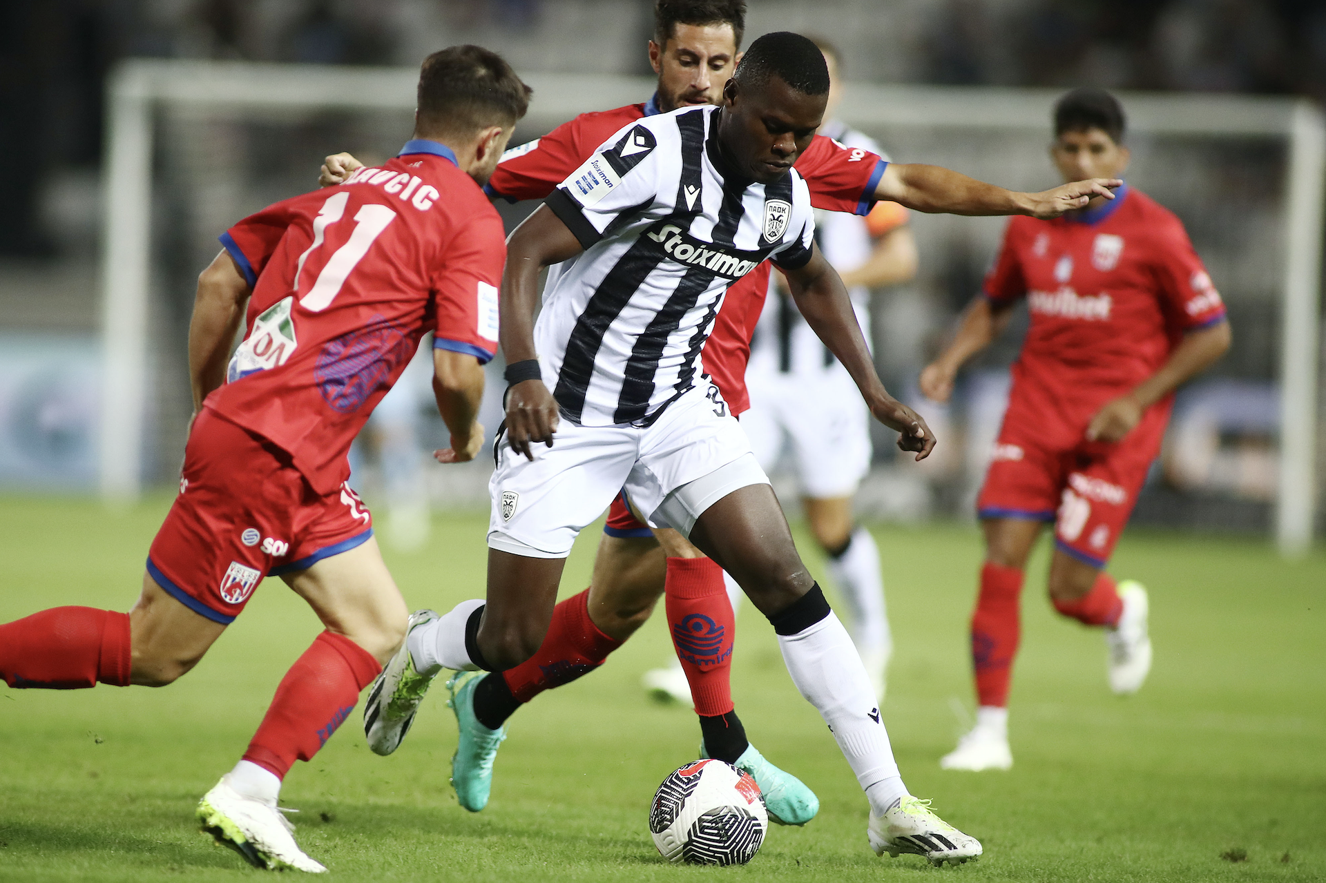 Νίκη του Ολυμπιακού με 4-1 επί του Αρη, 3-0 ο ΠΑΟΚ τον Βόλο-1