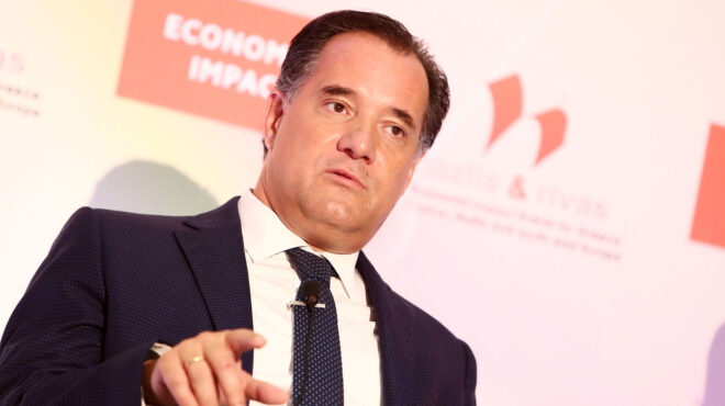 γεωργιάδης-σε-δύο-δόσεις-η-νέα-μείωση-τ-562644355