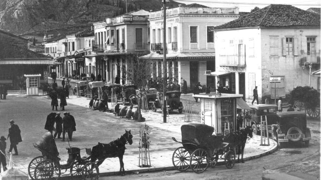 φυλάσσοντας-τον-θησαυρό-του-αργους-562636138