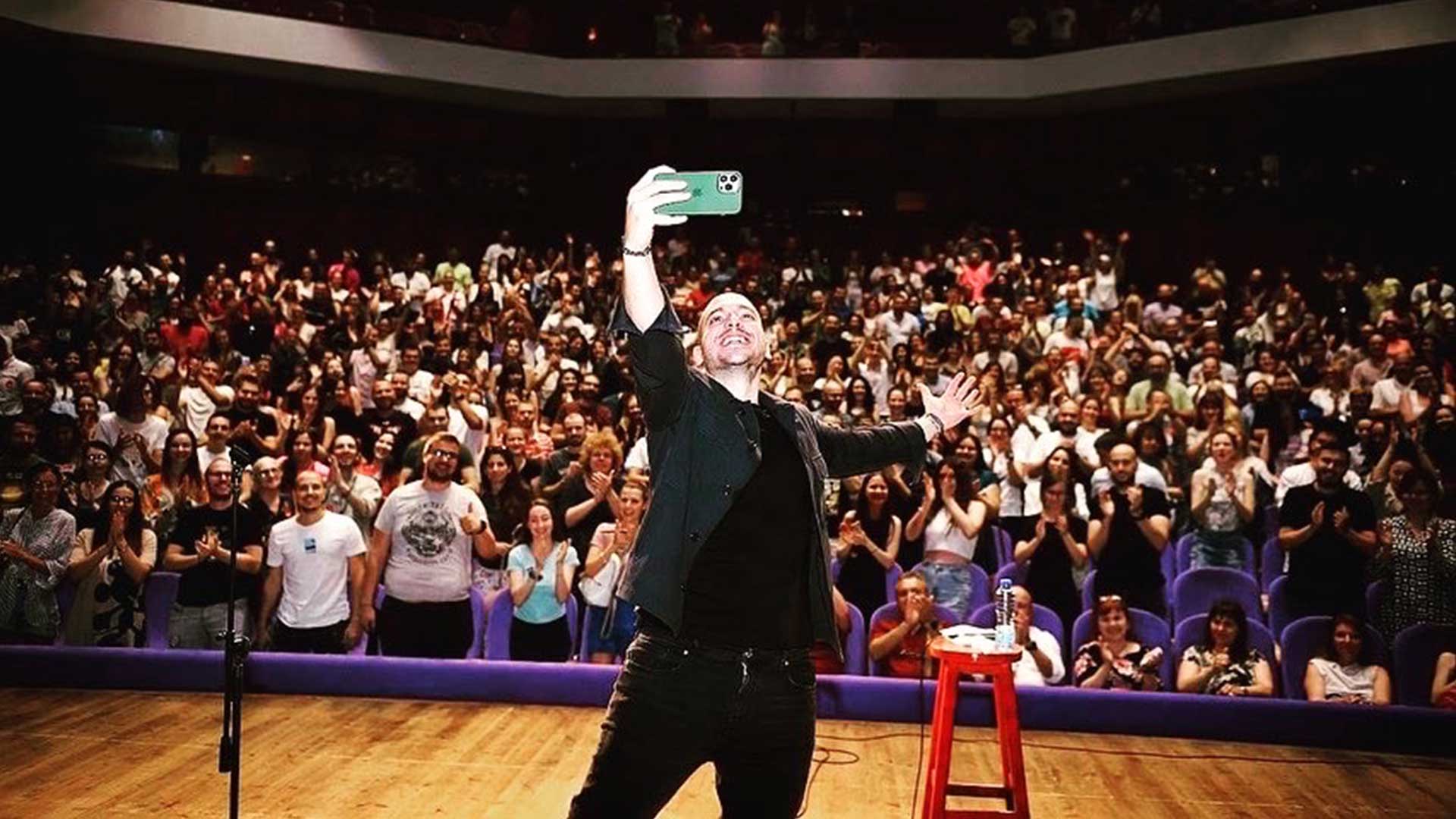 Νικόλαος Τσιτιρίδης: Από την Αθήνα στο τιμόνι του πιο δημοφιλούς talk show της Βουλγαρίας-4