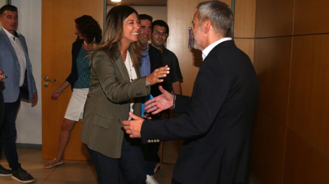 εντός-και-εκτός-το-πασοκ-μετά-τη-μεταπο-562598200