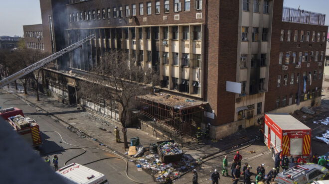 ν-αφρική-δεκάδες-οι-νεκροί-από-την-πυρ-562593241