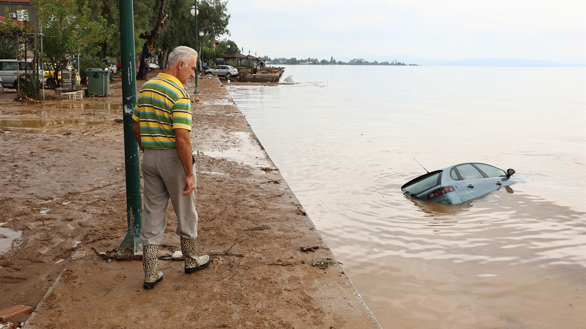 Σε απόγνωση οι κάτοικοι του Βόλου – Μαρτυρίες στην «Κ»: «Με κάθε βροχόπτωση θα ζούμε τα ίδια»-3