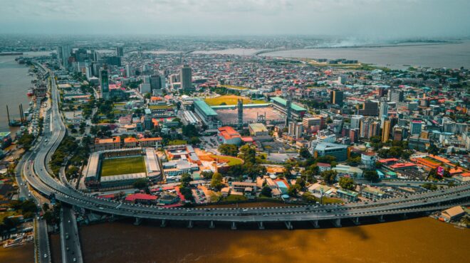 γεμάτος-εμπόδια-ο-νέος-δρόμος-του-μετα-562640857