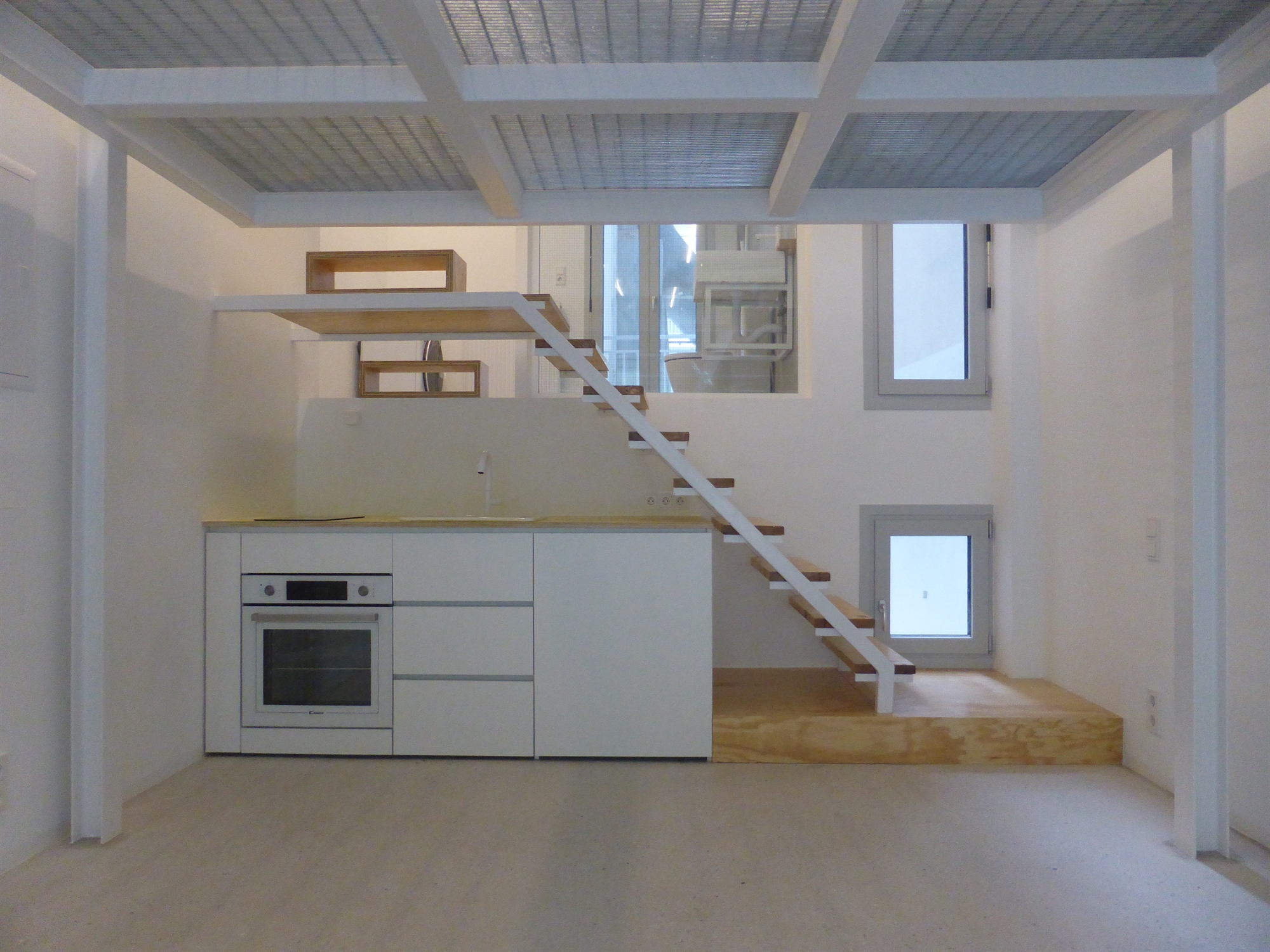 Tο παλιό μπακάλικο έγινε λοφτ-4