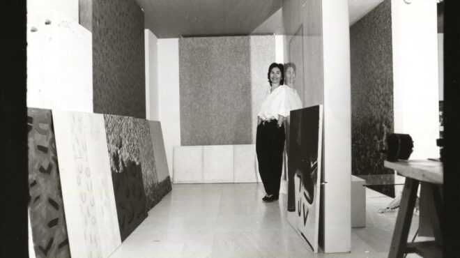 μια-βιετναμέζα-κι-ένας-μαυρόγυπας-562607863