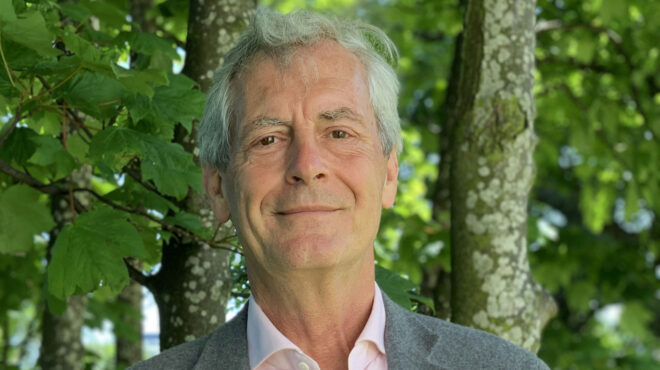 σερ-μαρκ-τζόουνς-το-κύρος-του-βρετανικ-562599037