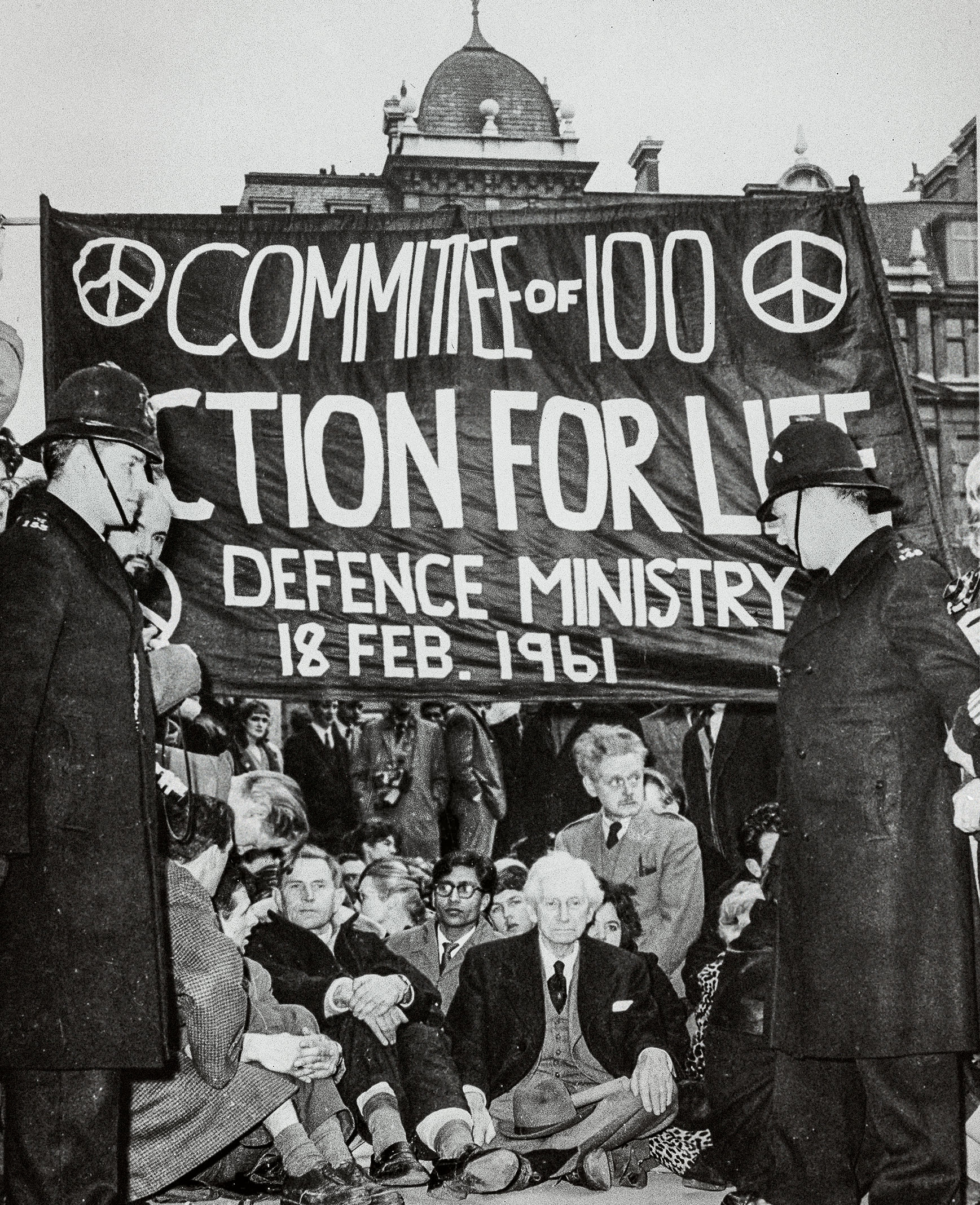 Μπέρτραντ Ράσελ: Η απειλή του πολέμου και των πυρηνικών-12