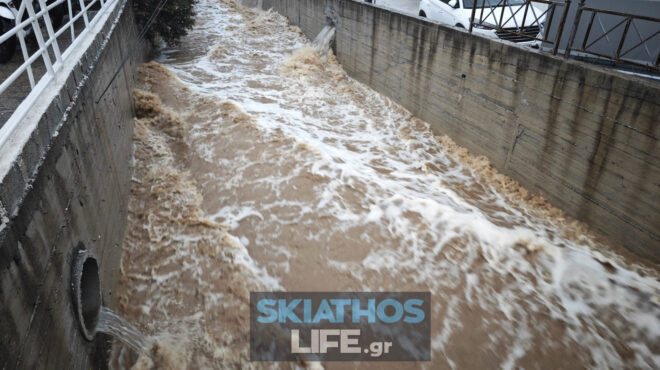 κακοκαιρία-daniel-χειροτερεύει-η-κατάστ-562599574