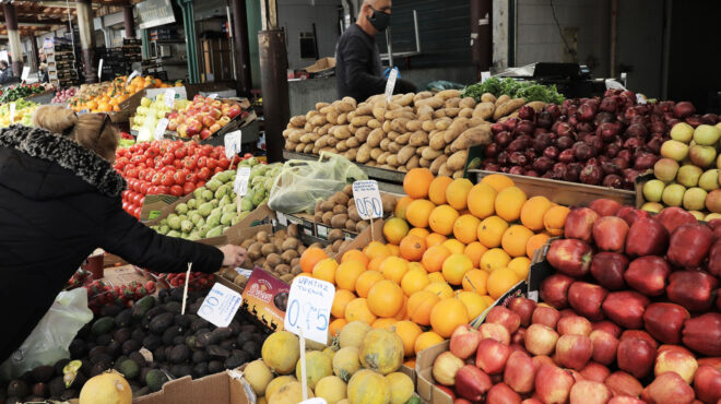 μεγάλη-ζήτηση-για-δωρεάν-σχολικά-γεύμ-562646491