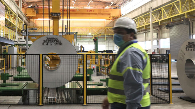 κάμψη-μεγεθών-με-τζίρο-34-δισ-το-α΄-εξάμη-562631902