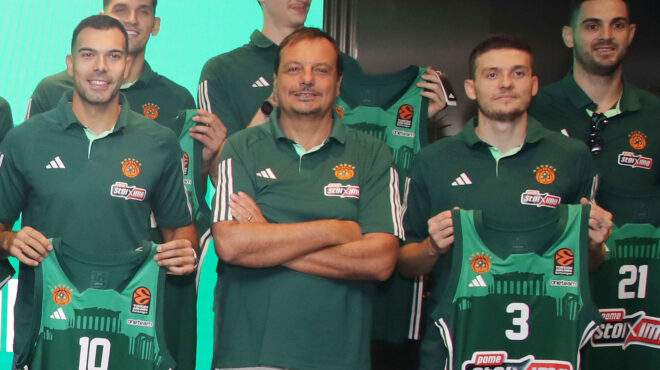 μπάσκετ-η-ακρόπολη-κοσμεί-τη-νέα-φανέλ-562623931