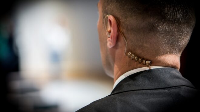 6-000-αστυνομικοί-φυλάνε-μέχρι-και-νεκροτ-562632961