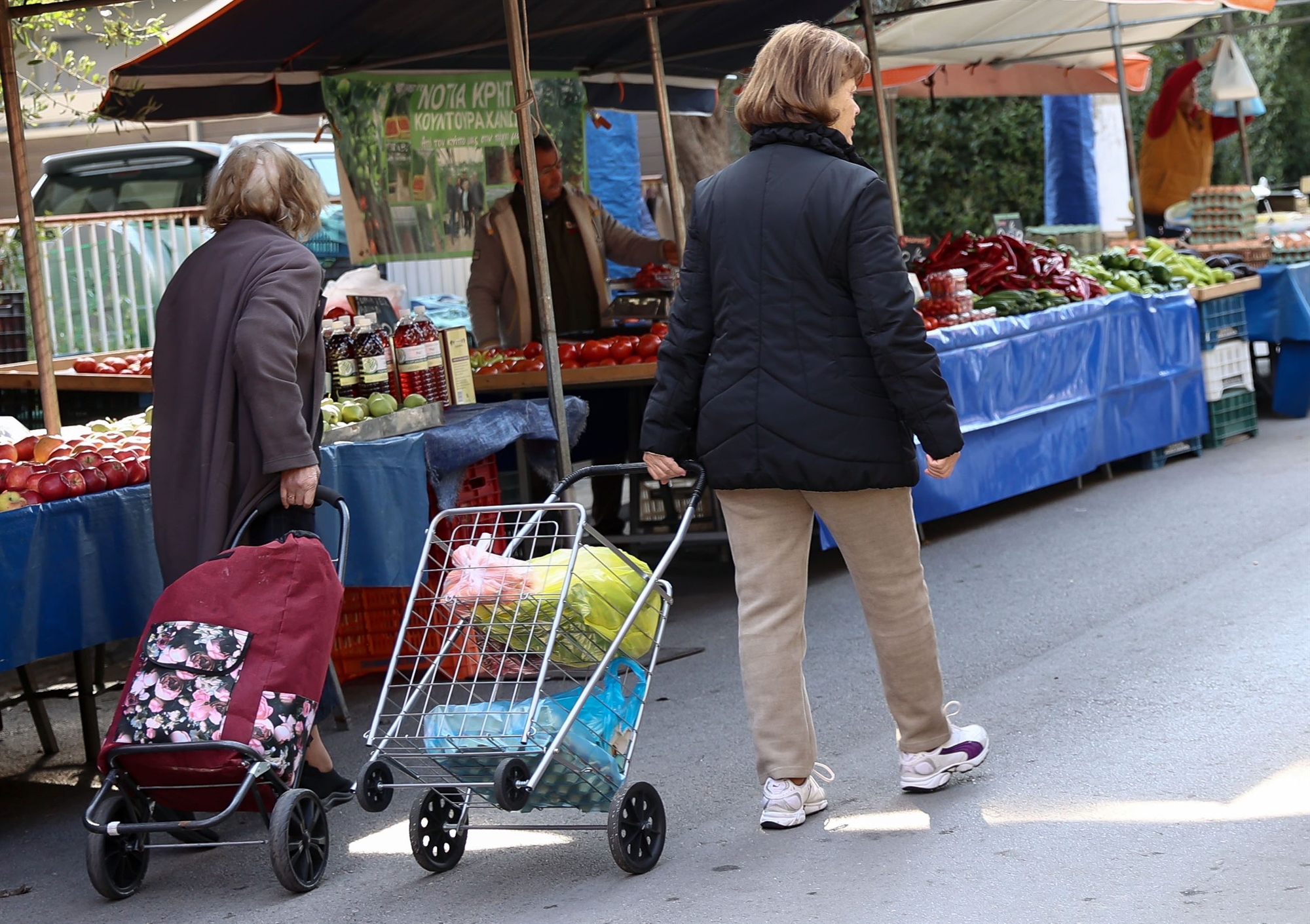Είδος πολυτελείας… ντομάτες και καρπούζια-2