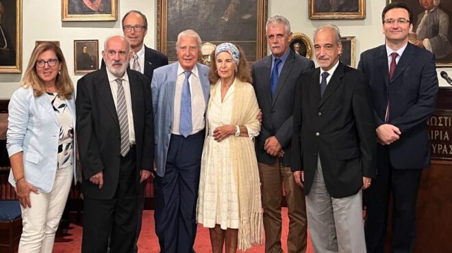 η-αναγνωστική-εταιρία-κερκύρας-τιμά-τ-562640341