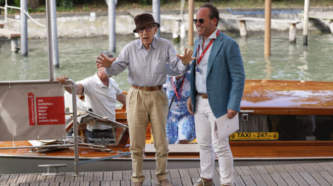 λάνθιμος-στόουν-γύρισαν-κρυφά-νέα-τ-562599004