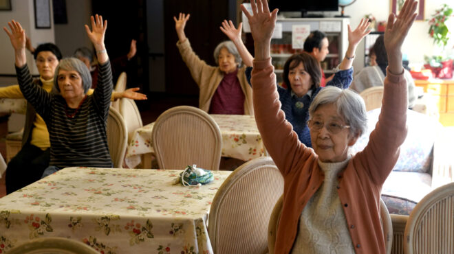 στα-καφέ-άνοιας-στην-ιαπωνία-κανείς-562622863