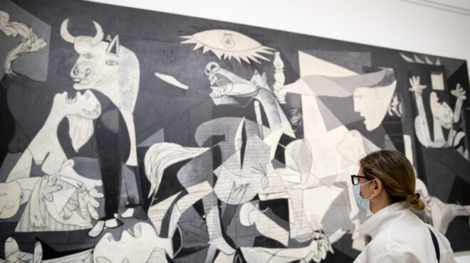 μετά-από-30-χρόνια-επιτρέπεται-στο-κοινό-562614844