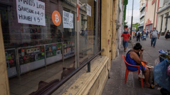 πριν-δύο-χρόνια-το-bitcoin-έγινε-το-επίσημο-ν-562603783