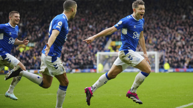 σε-αμερικανικά-χέρια-περνάει-και-η-ε-562619062