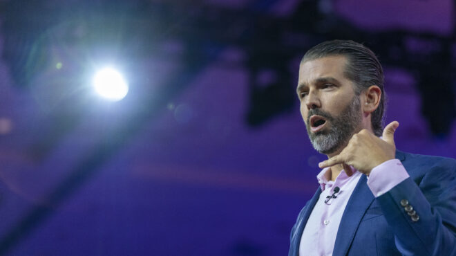 χάκερς-ανακοίνωσαν-τον-θάνατο-του-τρ-562627690