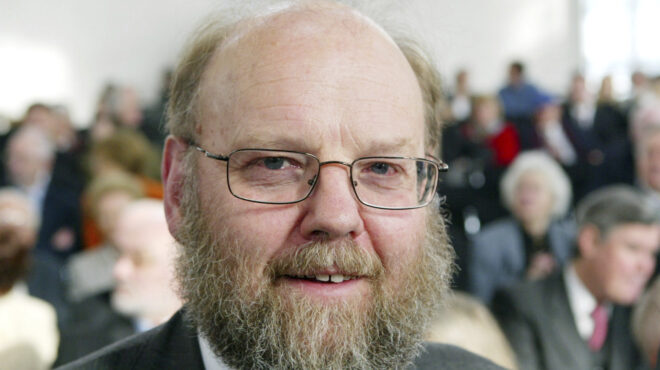 πέθανε-o-iαν-γουίλμουτ-δημιουργός-της-ντ-562610260