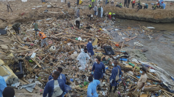 λιβύη-κάτοικοι-της-ντέρνα-διαδηλώνου-562623109