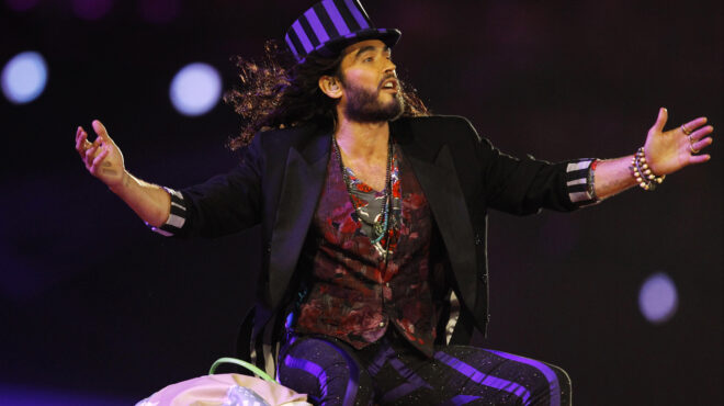 βρετανία-η-αστυνομία-ερευνά-τον-ηθοπο-562623091