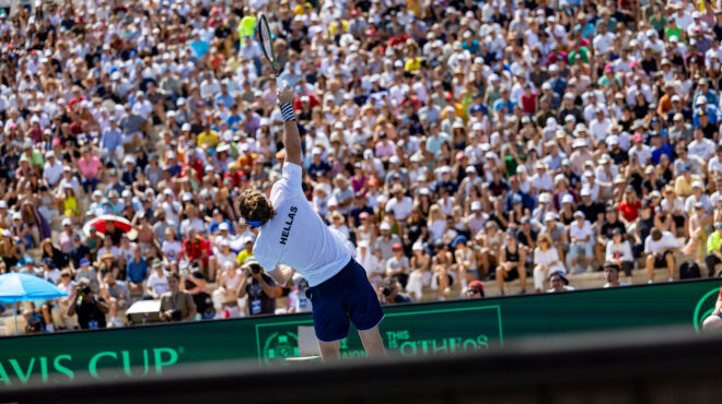 davis-cup-νίκη-με-ανατροπή-για-τον-τσιτσιπά-η-ε-562621297