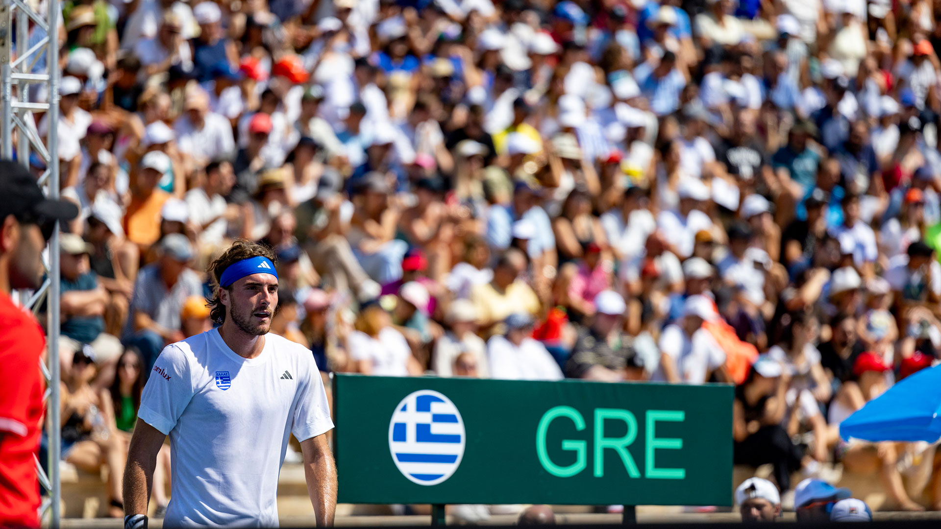 Davis Cup: Νίκη με ανατροπή για τον Τσιτσιπά, η Ελλάδα 1-1 τη Σλοβακία-1