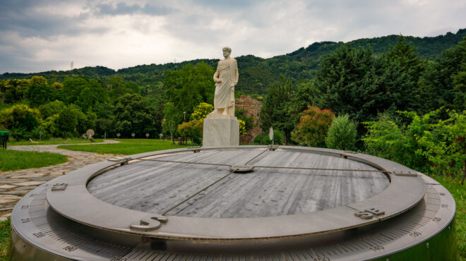 με-υψηλότατη-απόδοση-βάσει-του-διεθνο-562626748