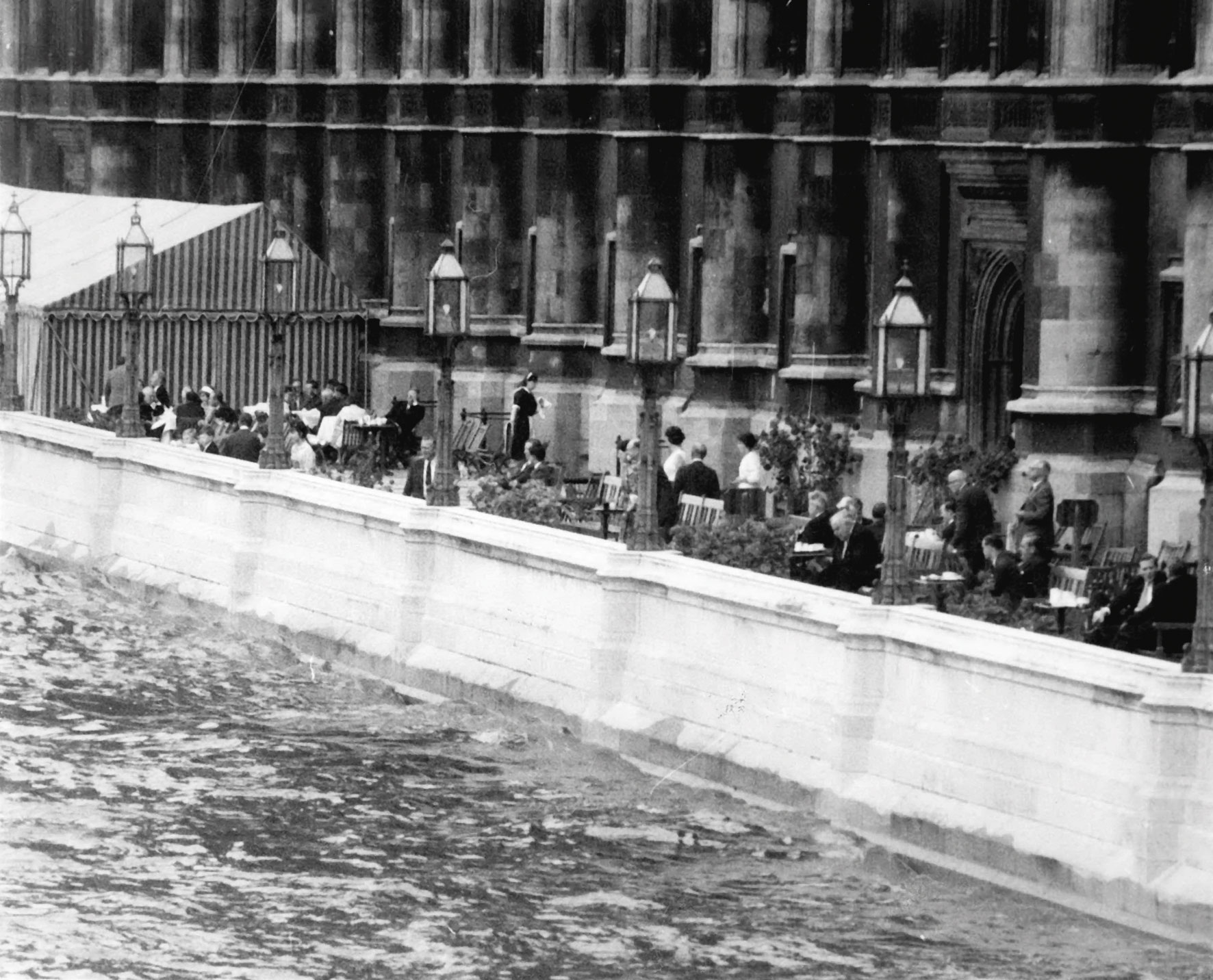 Προς μίαν Ηνωμένην Ευρώπην – Η δύναμις του ομοσπονδιακού πνεύματος-22