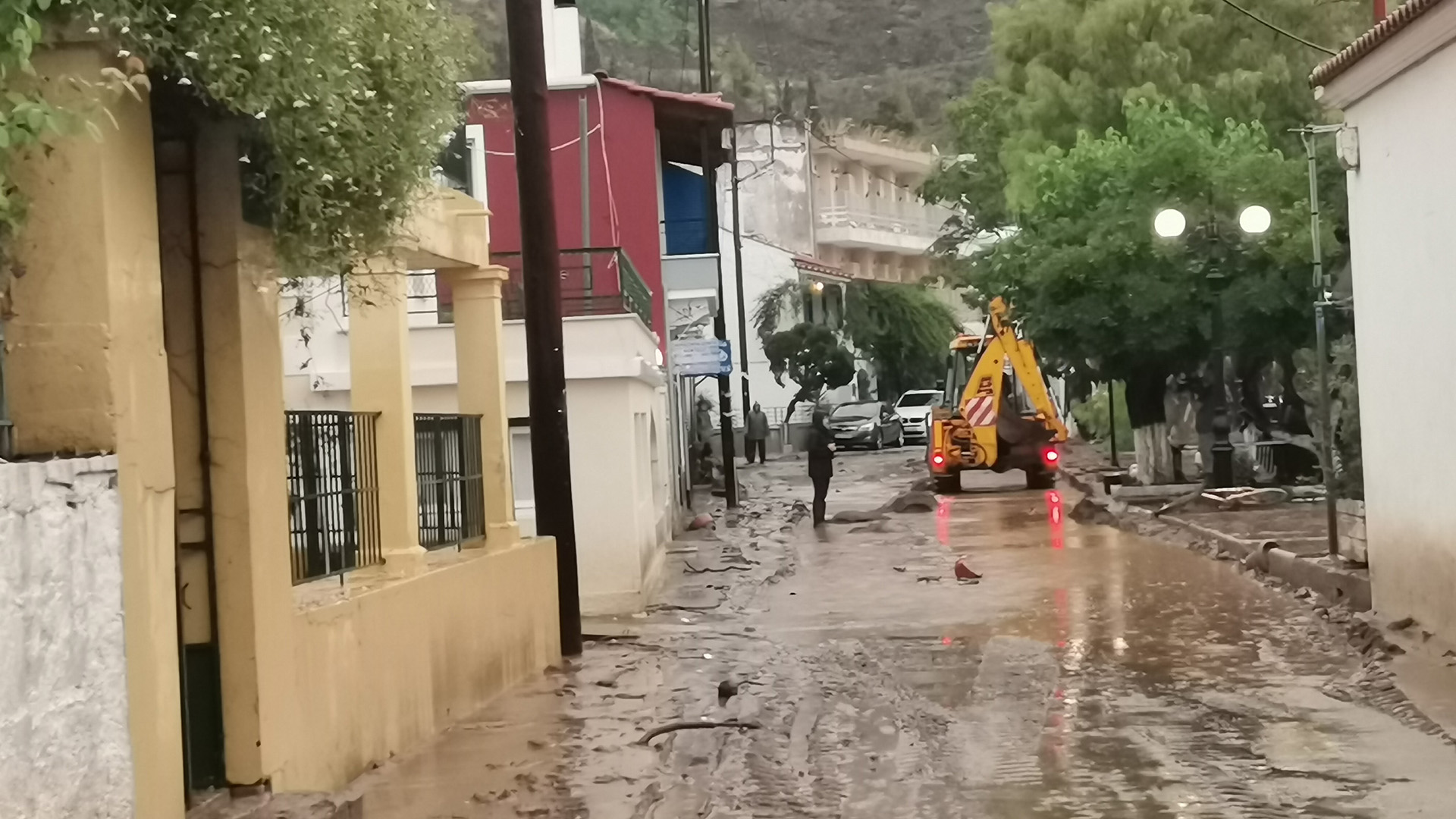 Κακοκαιρία Elias: «Βούλιαξε» ο Βόλος, μεγάλες καταστροφές στην Εύβοια-4