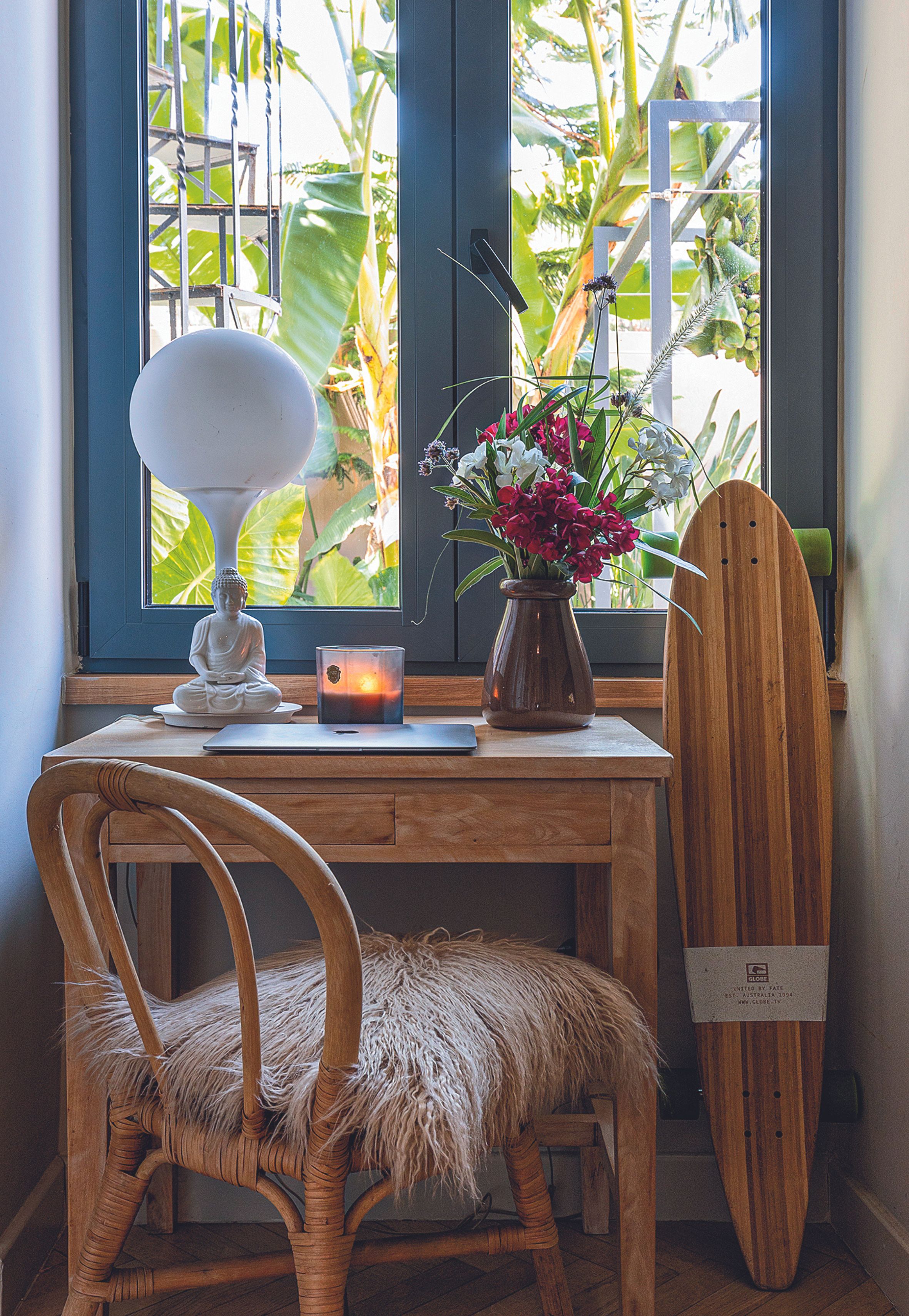 My space: Εξωτική γοητεία σε μια μονοκατοικία του ’30 στο Μετς-4